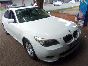 2008 BMW 523i AUTOMATIC CODE2 WHITE COLOR  PETROL LEATHER SUNROOF