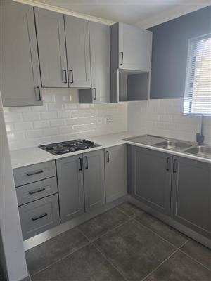 Apartment Rental Monthly in Mondeor