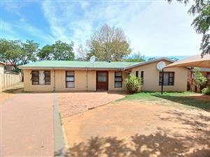 Investment opportunity in Sasolburg prime area close to shopping centers