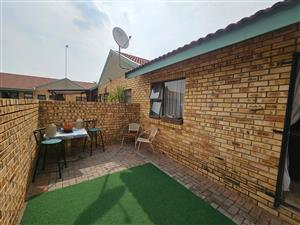 Beautifull townhouse in vaalpark to rent