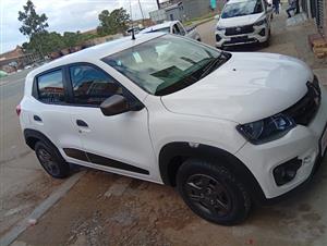 2019 Renault Kwid 1.0 StationWagon Service Book