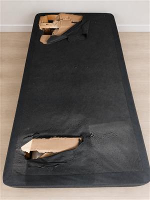 AS-IS BLACK SINGLE BED BASE 