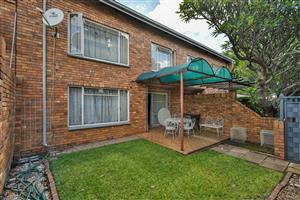 3 Bedroom Townhouse for Sale in Garsfontein