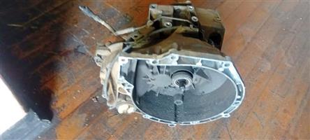 FORD FIESTA DIESEL ENGINE GEARBOX AVAILABLE
