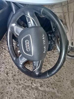 Audi A4 B8 2012 face lift steering wheel 