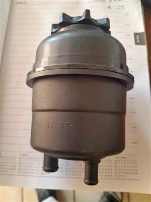 CHEV UTILITY POWER STEERING PUMP BOTTLE. BRAND NEW. FOR VARIOUS OTHER CARS TOO.