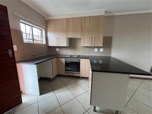 Townhouse For Sale in Sagewood