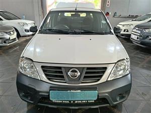 2019 Nissan NP200 1.5DCi AC  Manual  Mechanically Perfect with Canopy, Clothes Seat