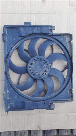 BMW F30 3 Series Used Radiator Cooling Fan for Sale