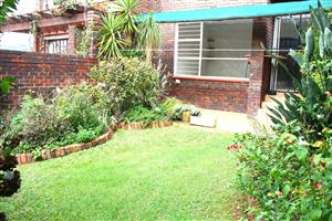 Townhouse For Sale in Fairland