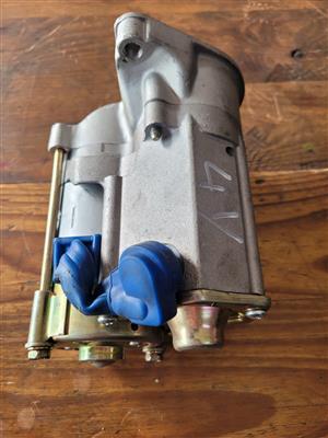 Toyota 4 y 1999 model starter Brand new R1500