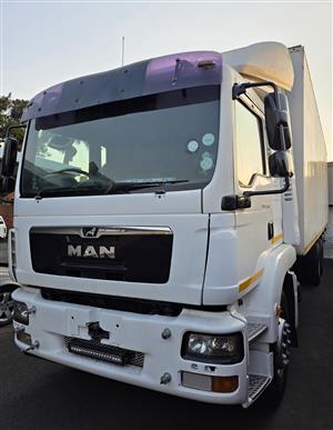 Automatic Man Truck TGM 25.280 Sleeper Cab 16 Ton