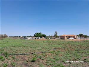 8.49ha Property with Business Potential on Busy Tar Road