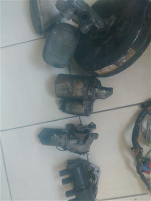 Daewoo nubria strippin for  spares