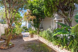 Apartment For Sale in Vredehoek