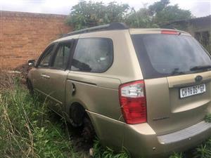 Kia Sedona EX body for stripping