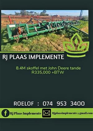 8.4M skoffel met John Deere tande
