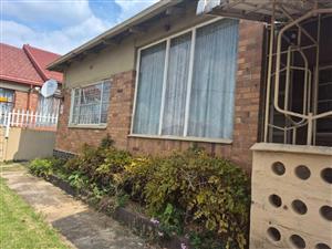 House For Sale in Rosettenville