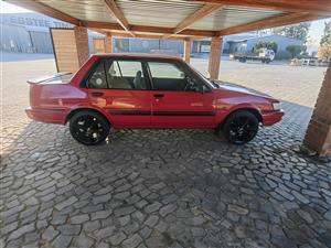 Toyota Corolla GLI Twin Cam 16 v 4age  