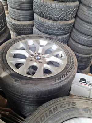 Bmw x5 original alloy mags size 19 aset +tyres used