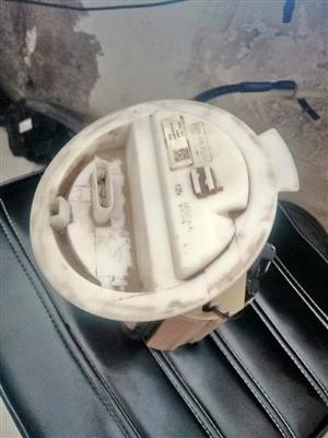Mercedes benz W204 cgi fuel pump