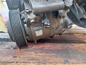 Nissan np300 yd25 aircon pump selling