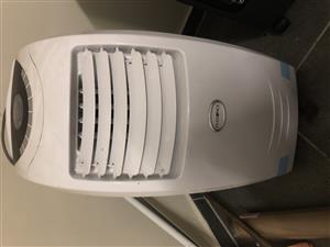 Elegance Aircon, 1 year old and in perfect condition.