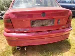 Astra Opel 200i stripping for spares 