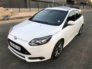Ford Focus ST3 GDTI  2.0 