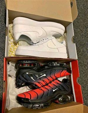 Black friday sale Two pairs R2000