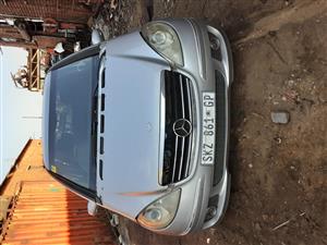 Stripping Mercedes-Benz A180 W169 2008 for Spares 