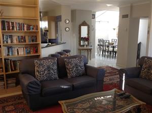 Fully Furnished 3-Bedroom Duplex – Walk to Umhlanga Beach & Village