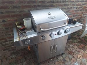 OUT AND ABOUT 4 BURNET GAS BRAAI