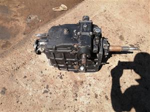 Selling Tata 713 s manual gearbox 