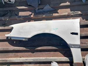 Nissan sentra LHS fender