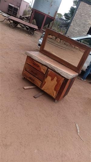 Badkamer kas live edge R7000