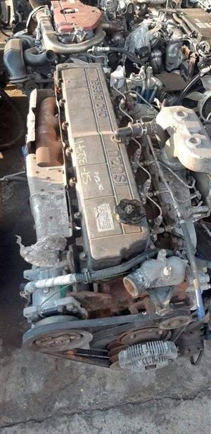 Isuzu/hino/mitshubish/UD truck engines available