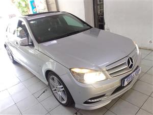2011 Mercedes Benz C200 CGI Automatic, Petrol, Sunroof, Leather interior, reverse sensor, Silver,