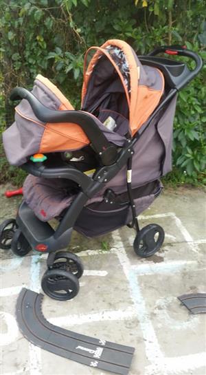 chelino travel system for sale