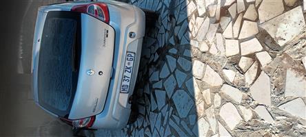 Renault sandero  2011
