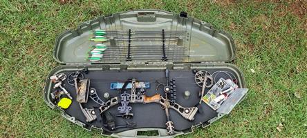 compound bow 