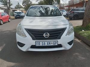 Nissan Almera 1.5 Activ