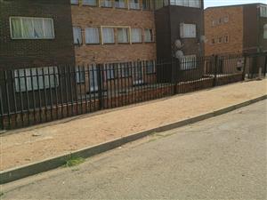 Calling all investors!!! Block flats for sale with tenants on a 1200m² stand!!!