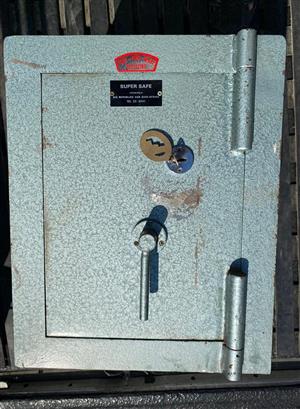 Safe, Thief-Fire-Blast Resisting