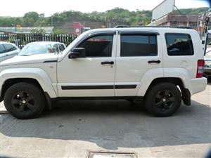 Jeep Cherokee 2.8 CRD Sport AT - 2009 STRIPPING FOR SPARES