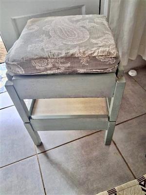 Vintage stackable tables/ stool