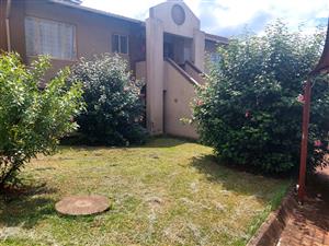 Neat 2 Bedroom Ground Floor Unit  !!!