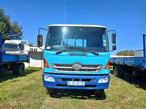 2014 Hino 500 1626 Dropside
