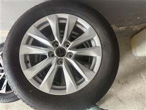 Toyota Corolla cross mags (set)