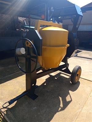 Petrol Concrete Mixer